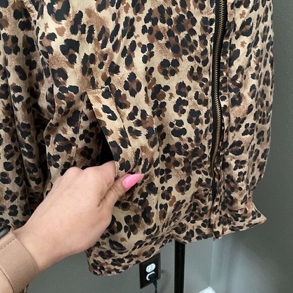 Vintage Kim Rogers Sport 100% Silk Leopard Zip Up Jacket - Picture 4 of 10